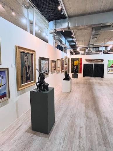 Strauss & Co saleroom
